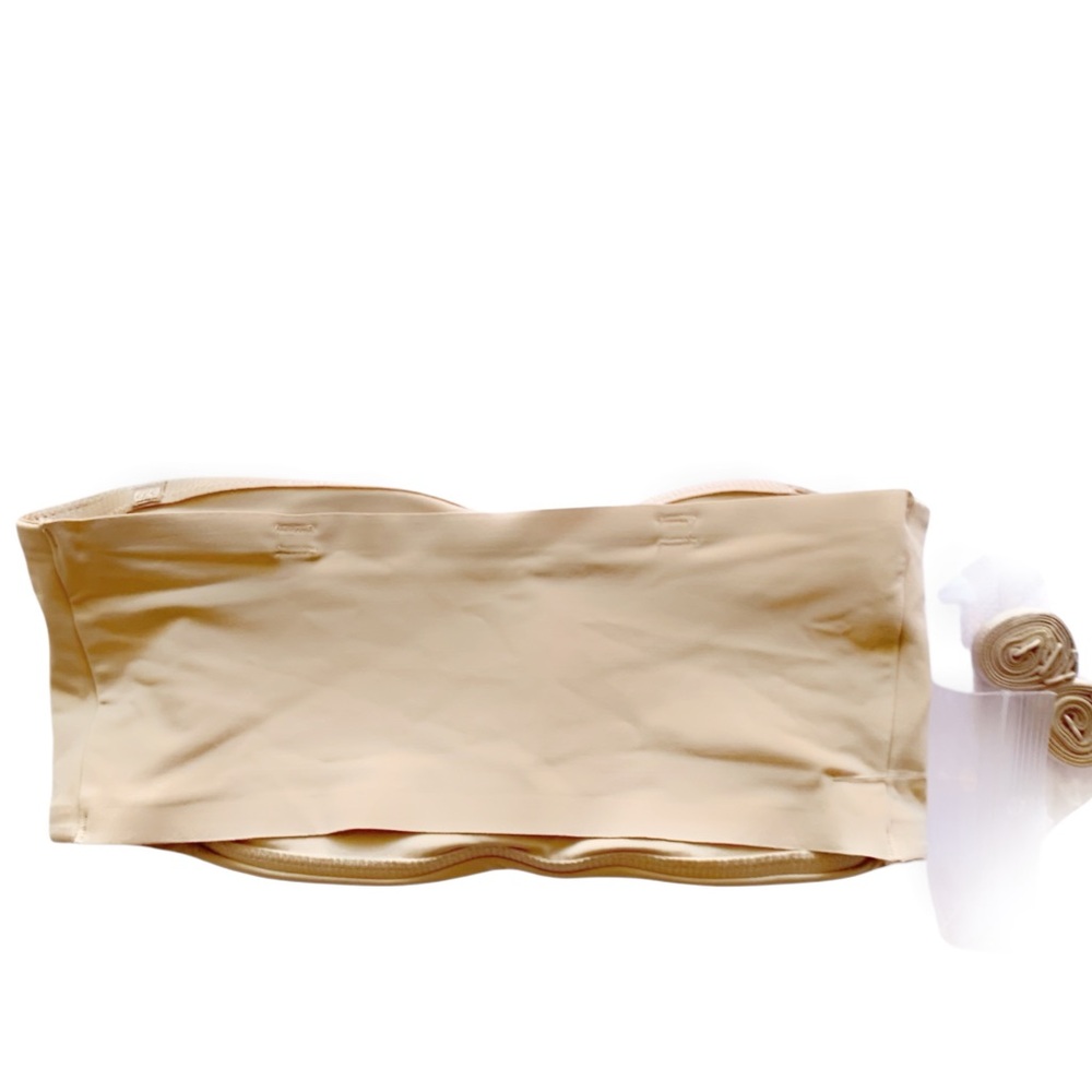 TRUE & CO. Body Convertible Bandeau Bra! Retail $58 - Picture 5 of 8